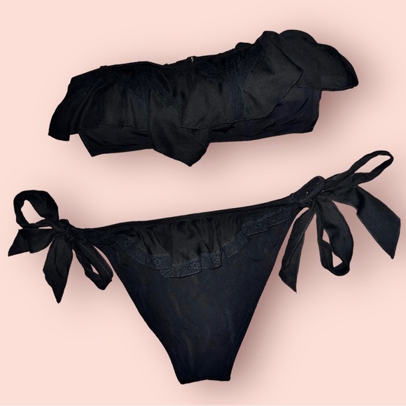 *RARE* Black Victoria’s Secret (Crochet/Ruffle) Detailed Cheeky Swimsuit Bikini - Picture 2 of 15